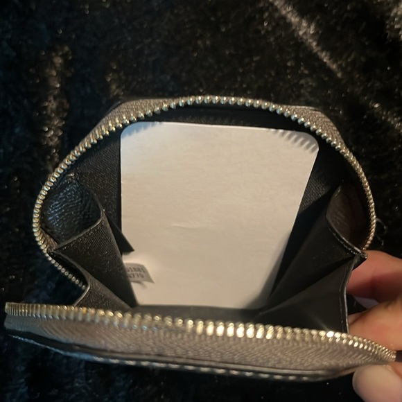 NWOT Coach Silver Snowflake Coin Purse - Picture 12 of 13